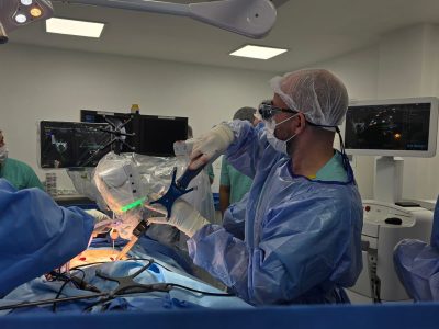 Medicicor leva tecnologia de ponta à primeira cirurgia robótica de coluna do Nordeste Medicicor leva tecnologia de ponta à primeira cirurgia robótica de coluna do Nordeste